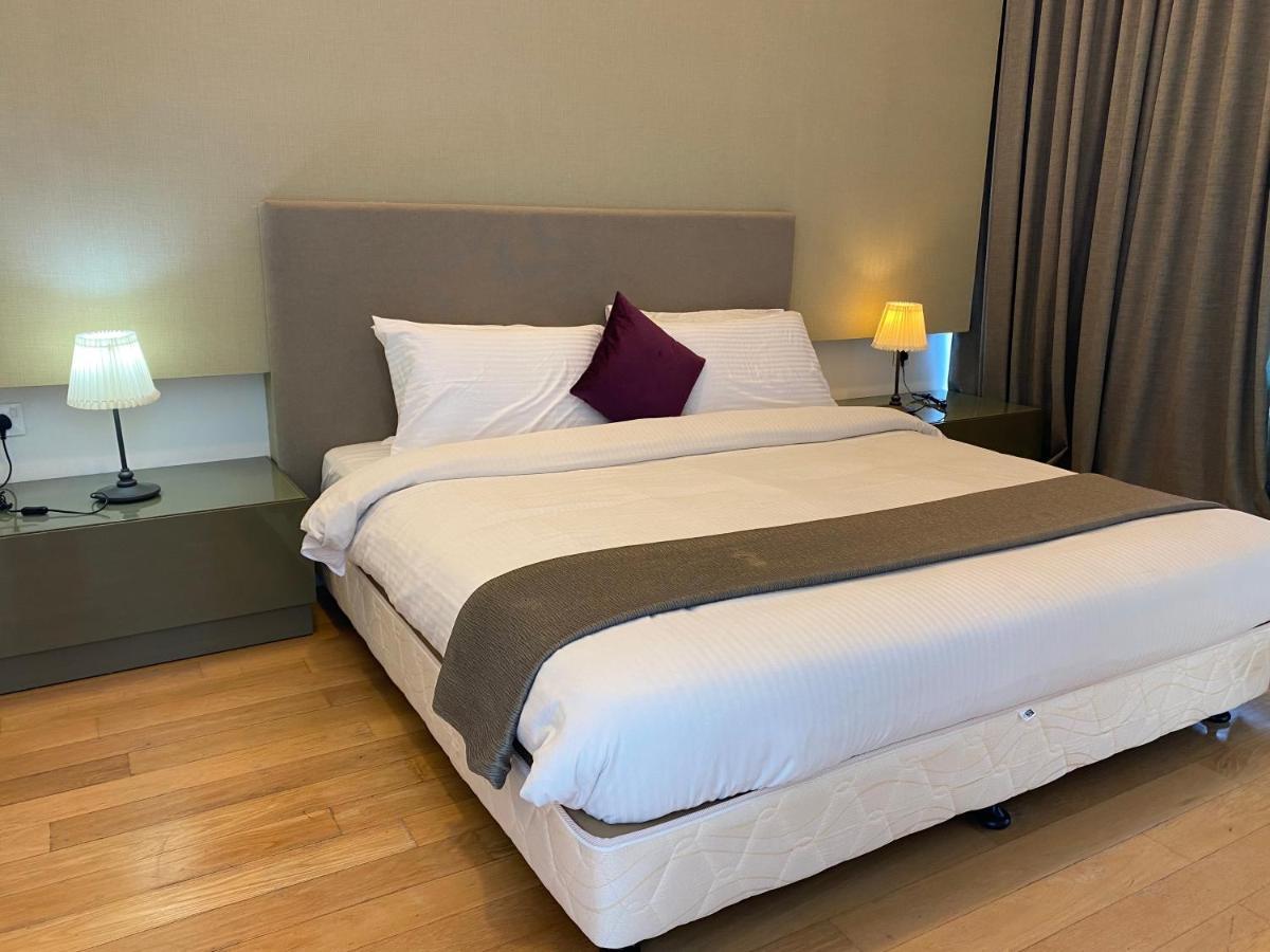 Klcc Beyond Hospitality Suites Platinum Куала-Лумпур Экстерьер фото