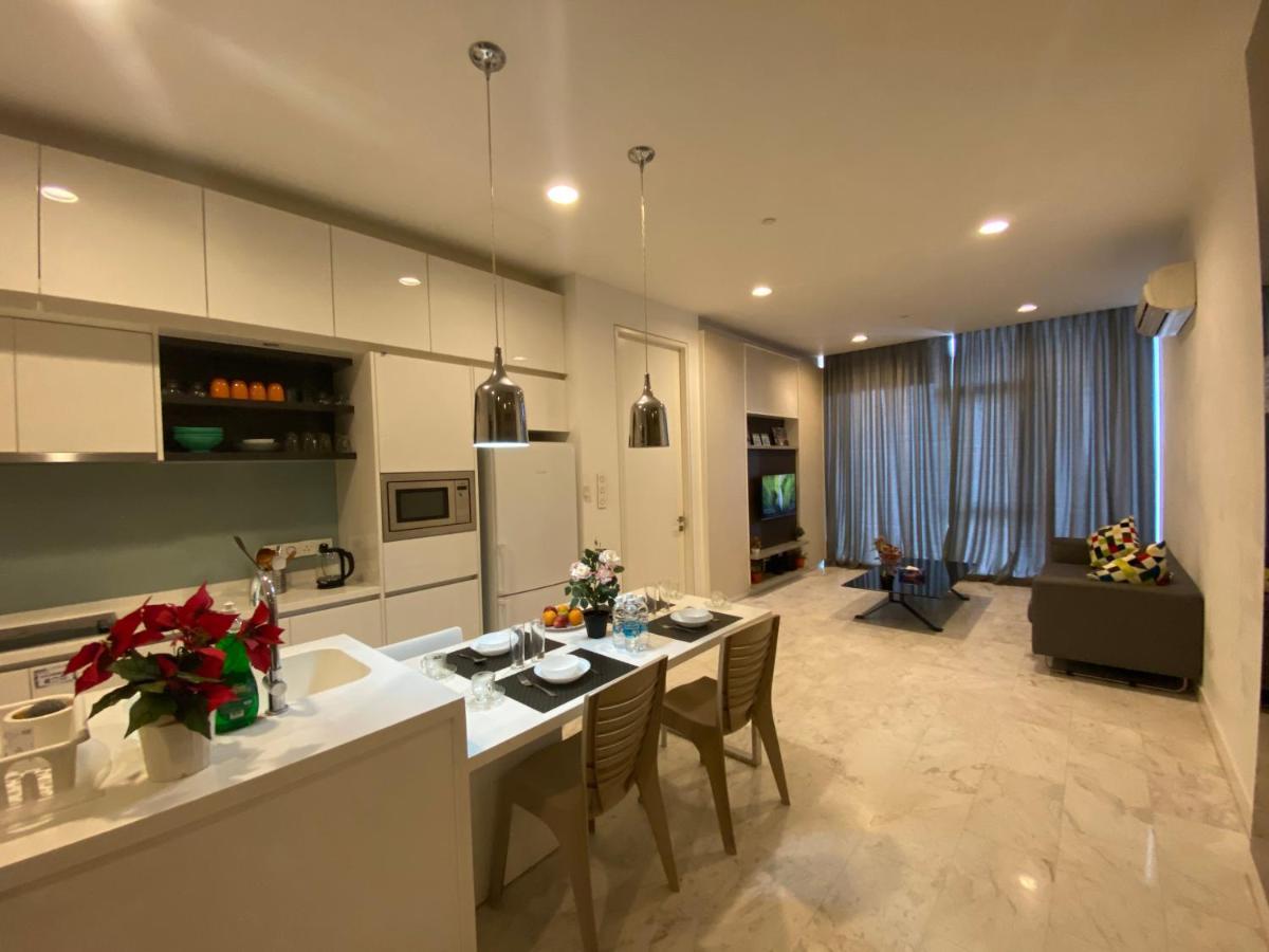 Klcc Beyond Hospitality Suites Platinum Куала-Лумпур Экстерьер фото