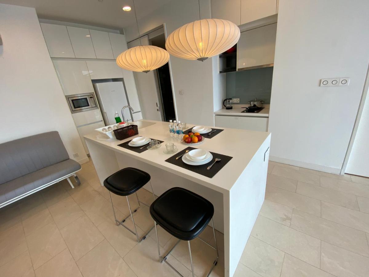 Klcc Beyond Hospitality Suites Platinum Куала-Лумпур Экстерьер фото