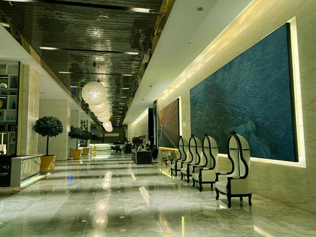 Klcc Beyond Hospitality Suites Platinum Куала-Лумпур Экстерьер фото