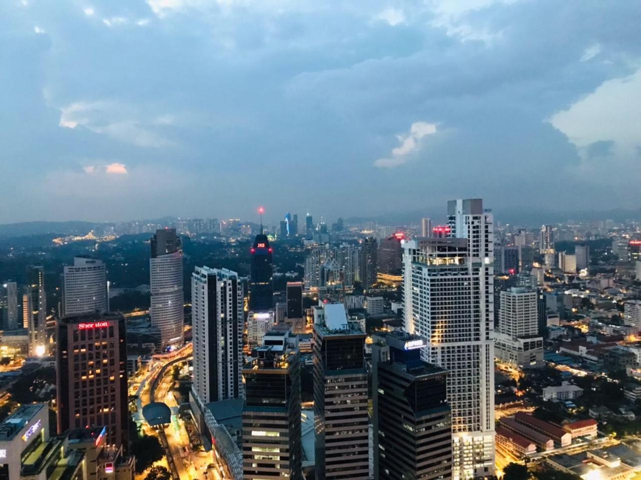 Klcc Beyond Hospitality Suites Platinum Куала-Лумпур Экстерьер фото